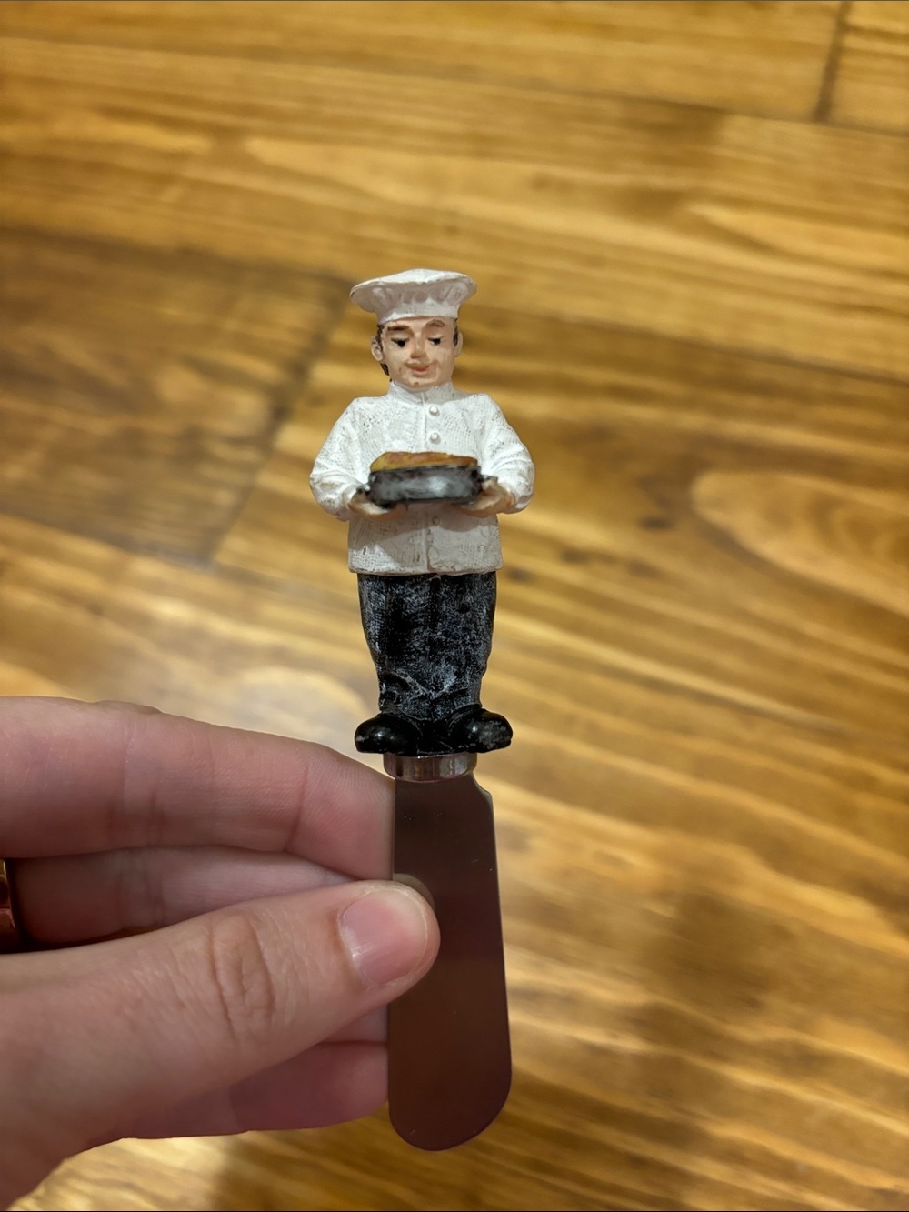 4 Boston Warehouse Stainless Chef Themed Butter Spreaders & 1 other stainless - Picture 4 of 8